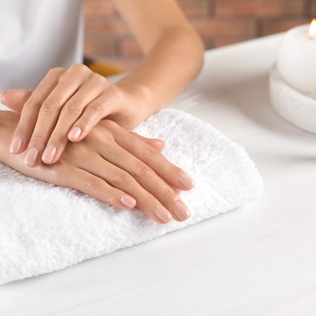 Hacemos realidad los diseños de tus uñas